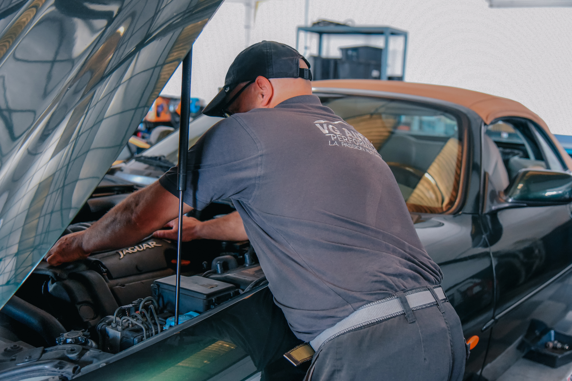 vg-auto-performance-mecanique-limoges Mécanicien du garage VG Auto Performance à Limoges